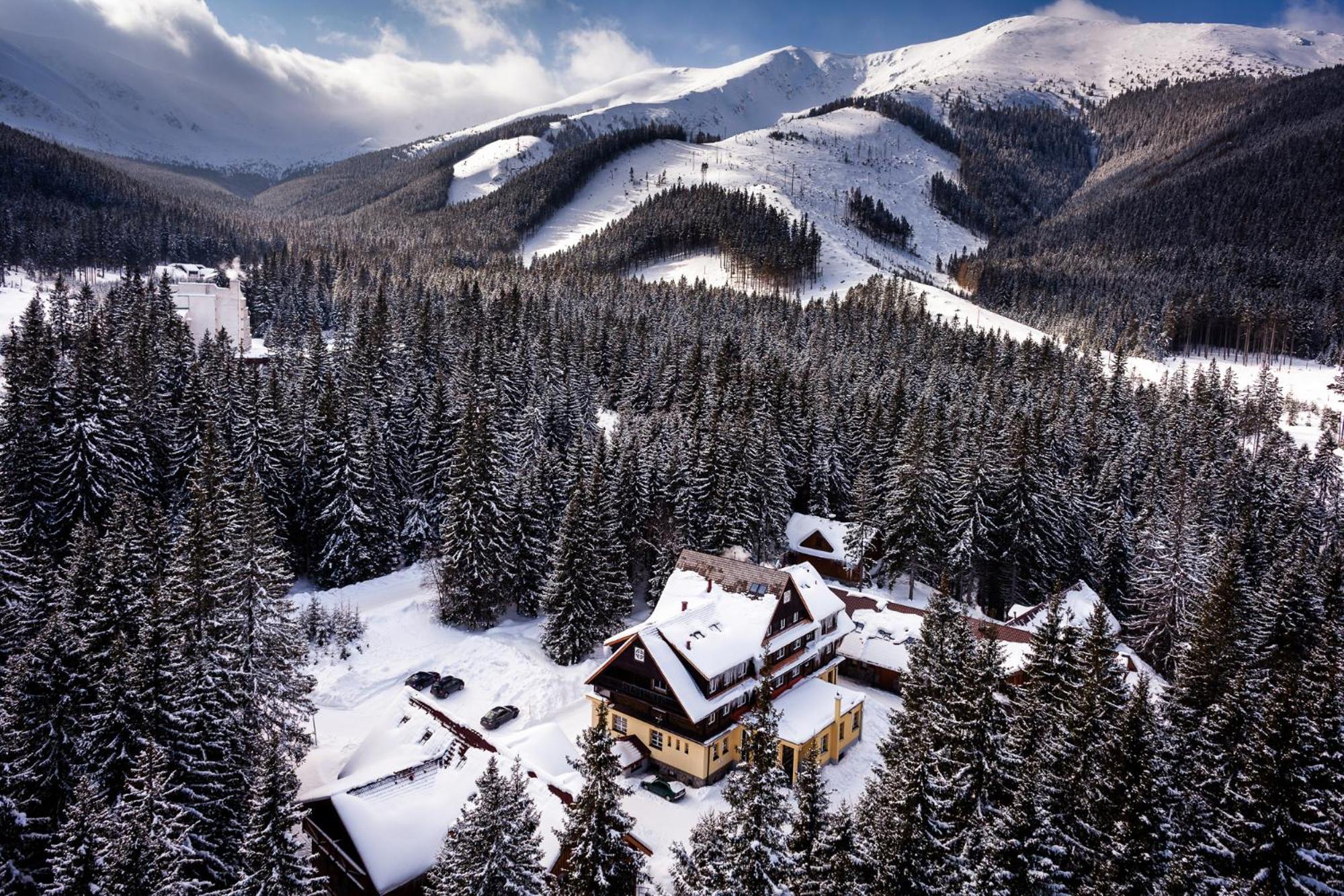 Hotel Mikulasska Chata Demanovska Dolina Luaran gambar